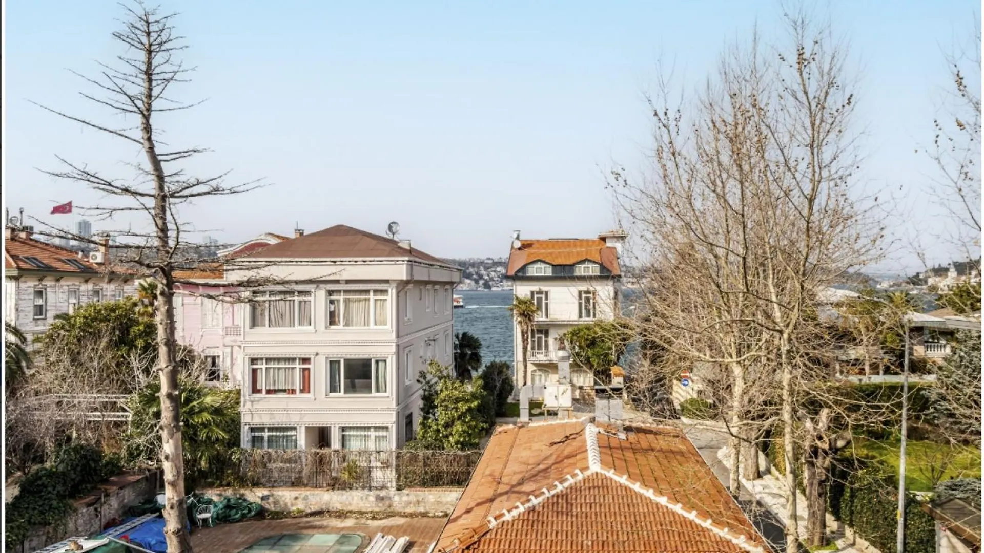 Magnificent Historic Mansion In Beylerbeyi Villa Istanboel